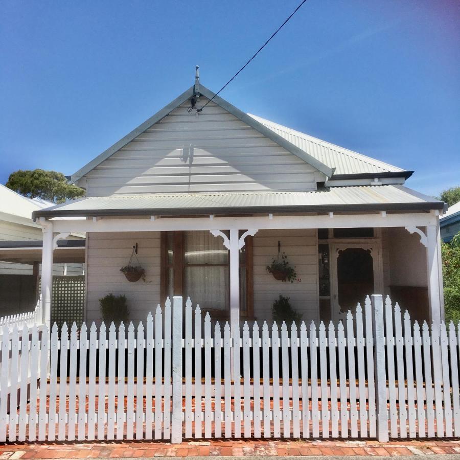 בנברי Railway Cottage מראה חיצוני תמונה